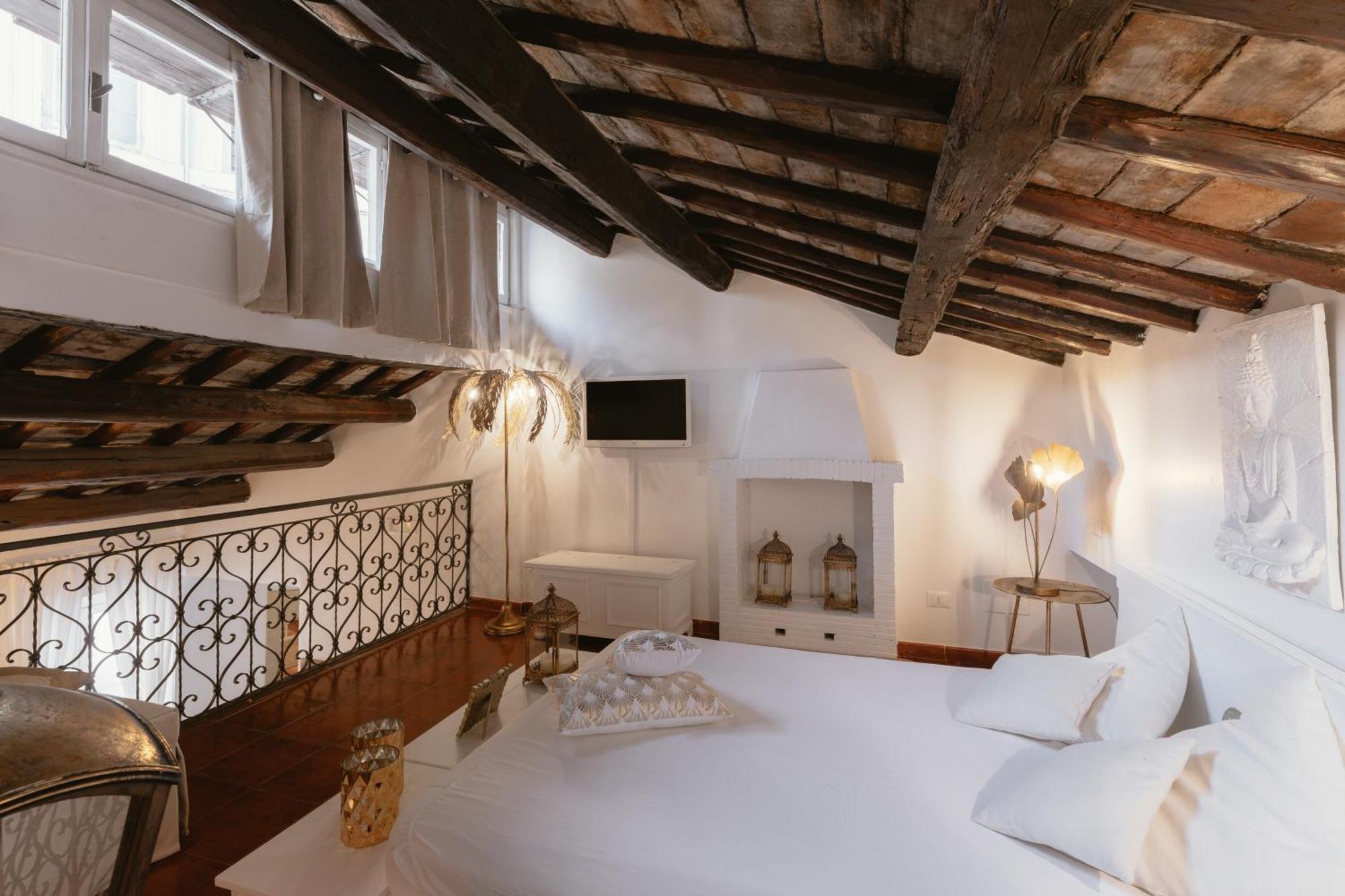 Apartment Piazza Navona Historic Luxury *