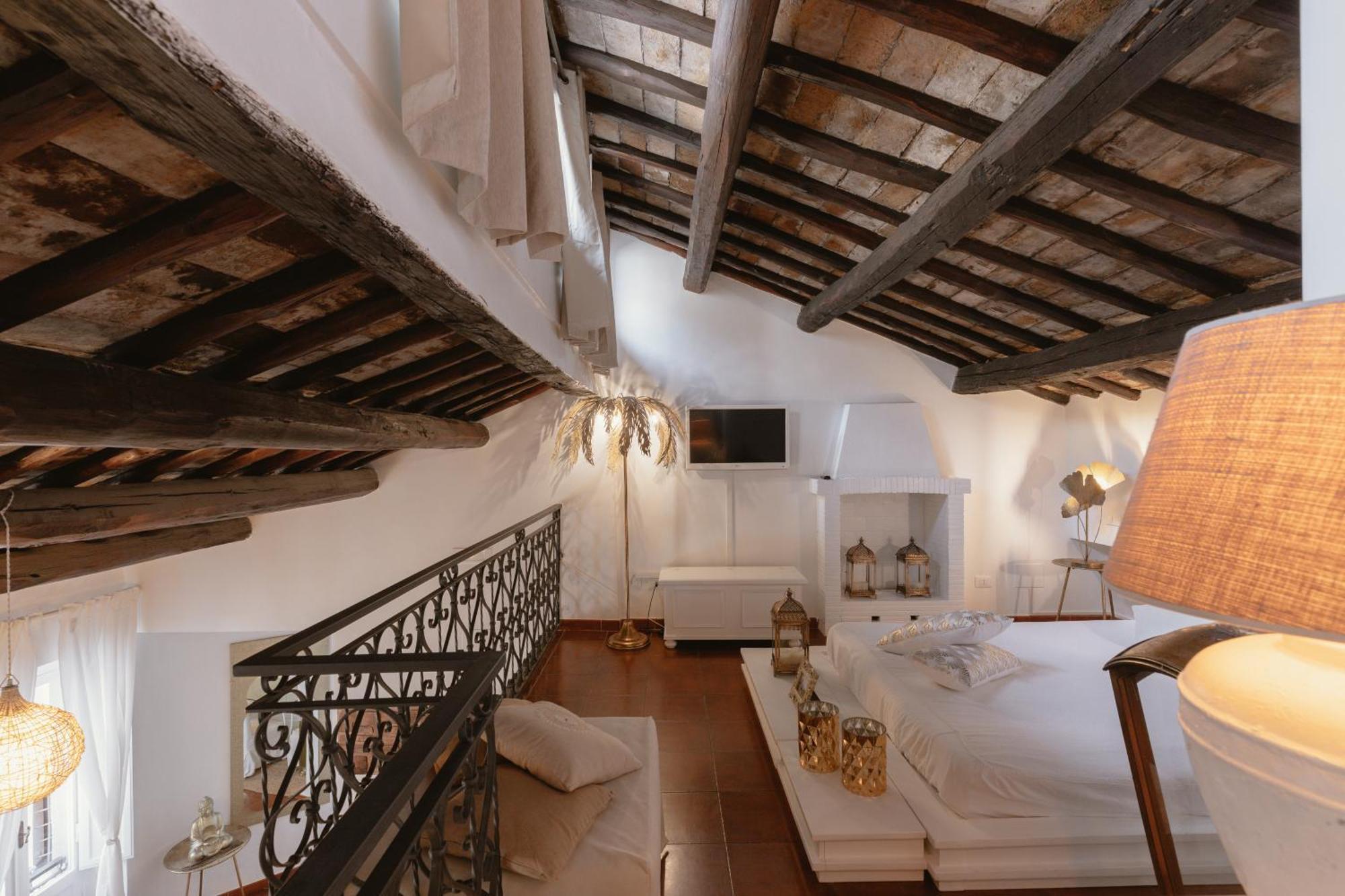 Piazza Navona Historic Luxury *