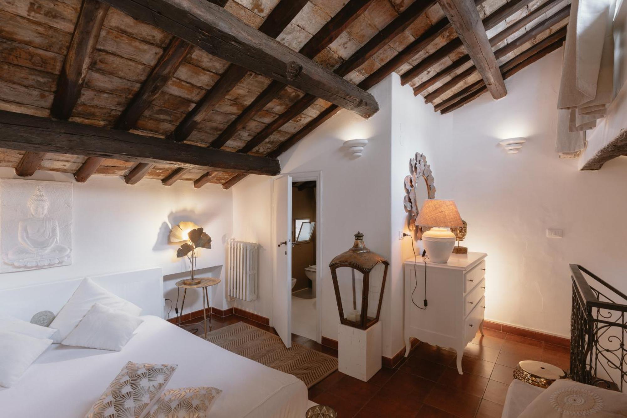 Piazza Navona Historic Luxury Apartment *
